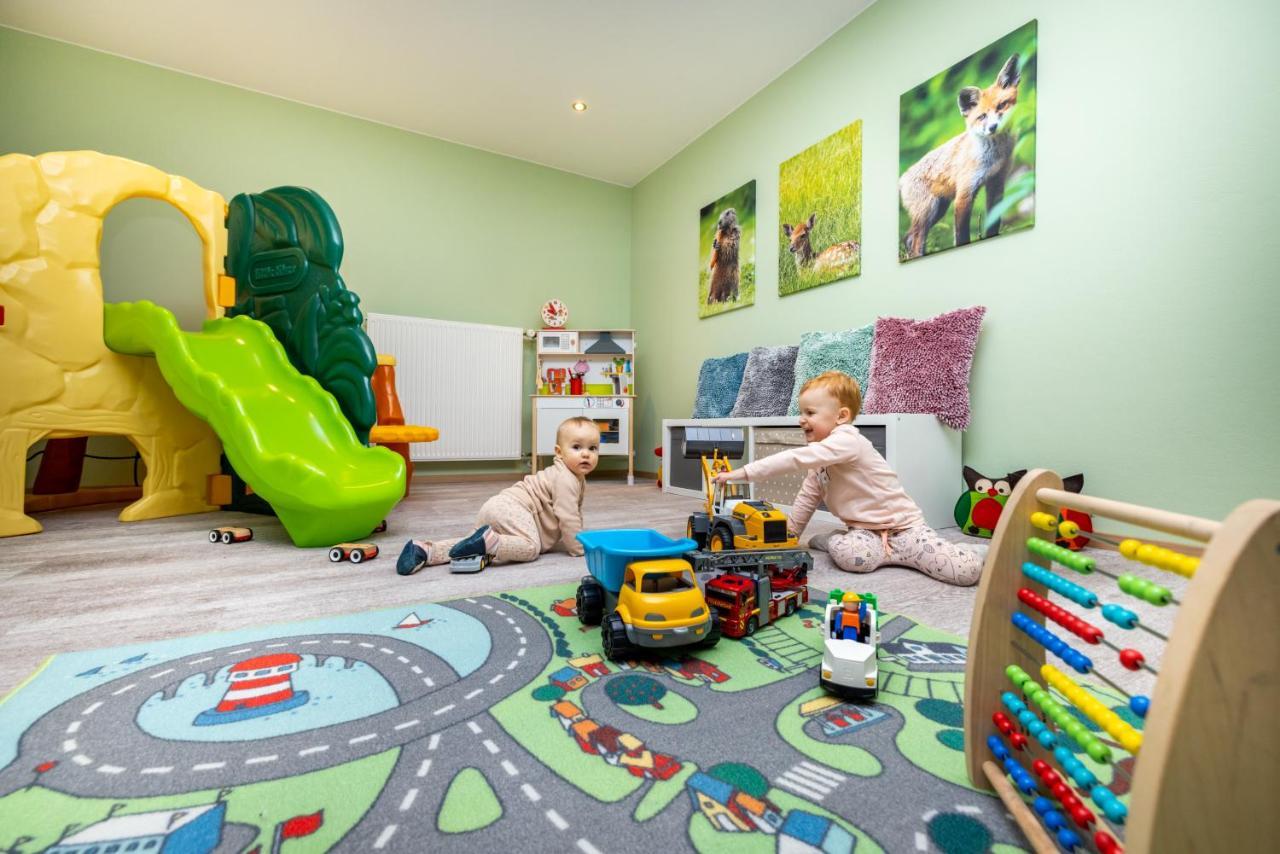 Aparthotel Jaegerheim フラッハウ エクステリア 写真
