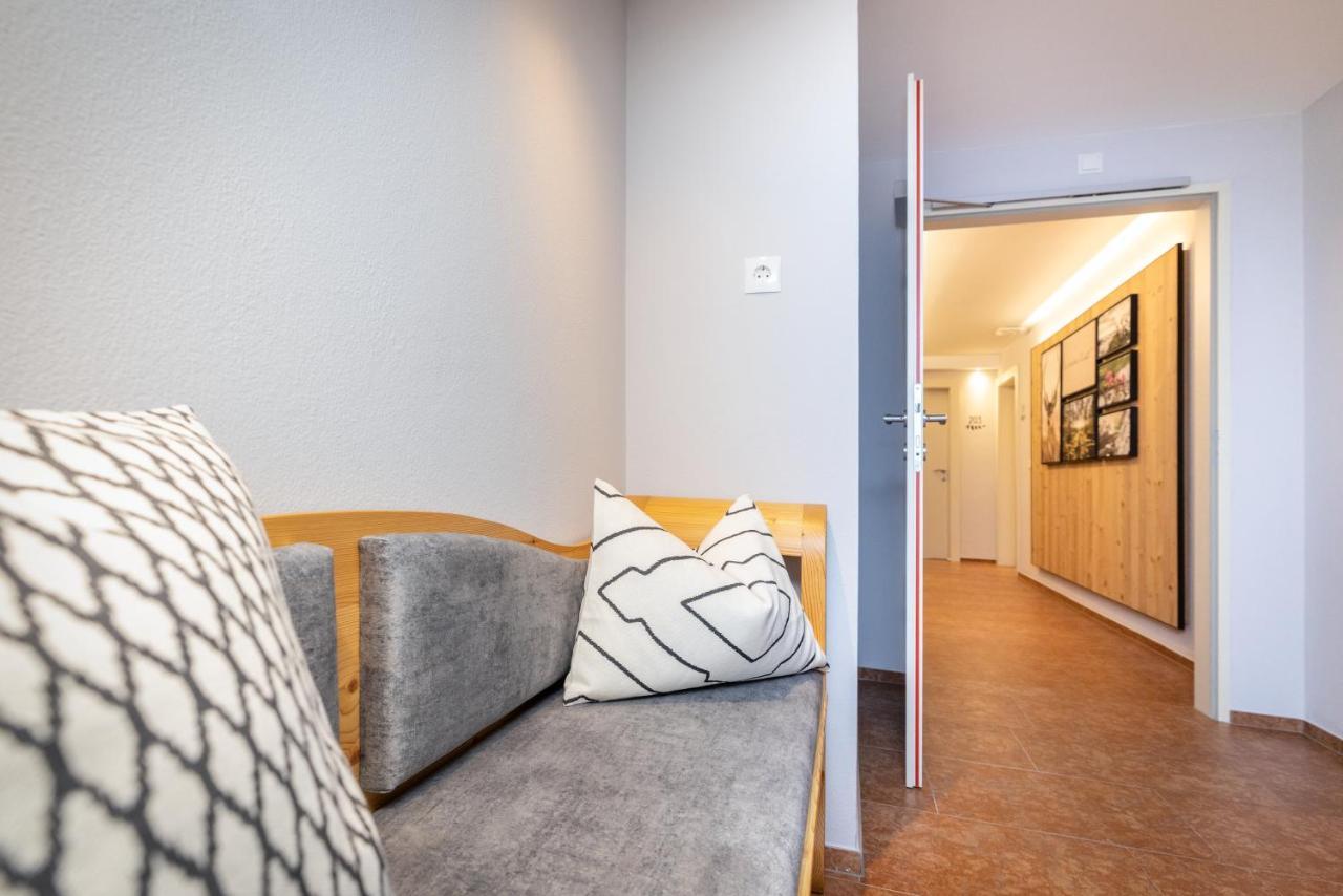 Aparthotel Jaegerheim フラッハウ エクステリア 写真
