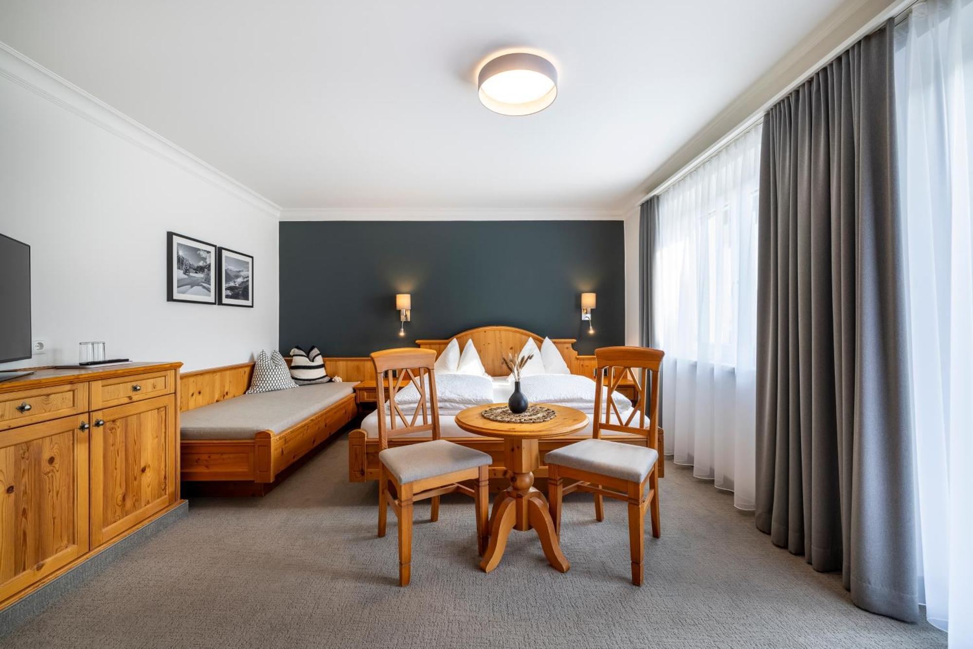 Aparthotel Jaegerheim フラッハウ エクステリア 写真