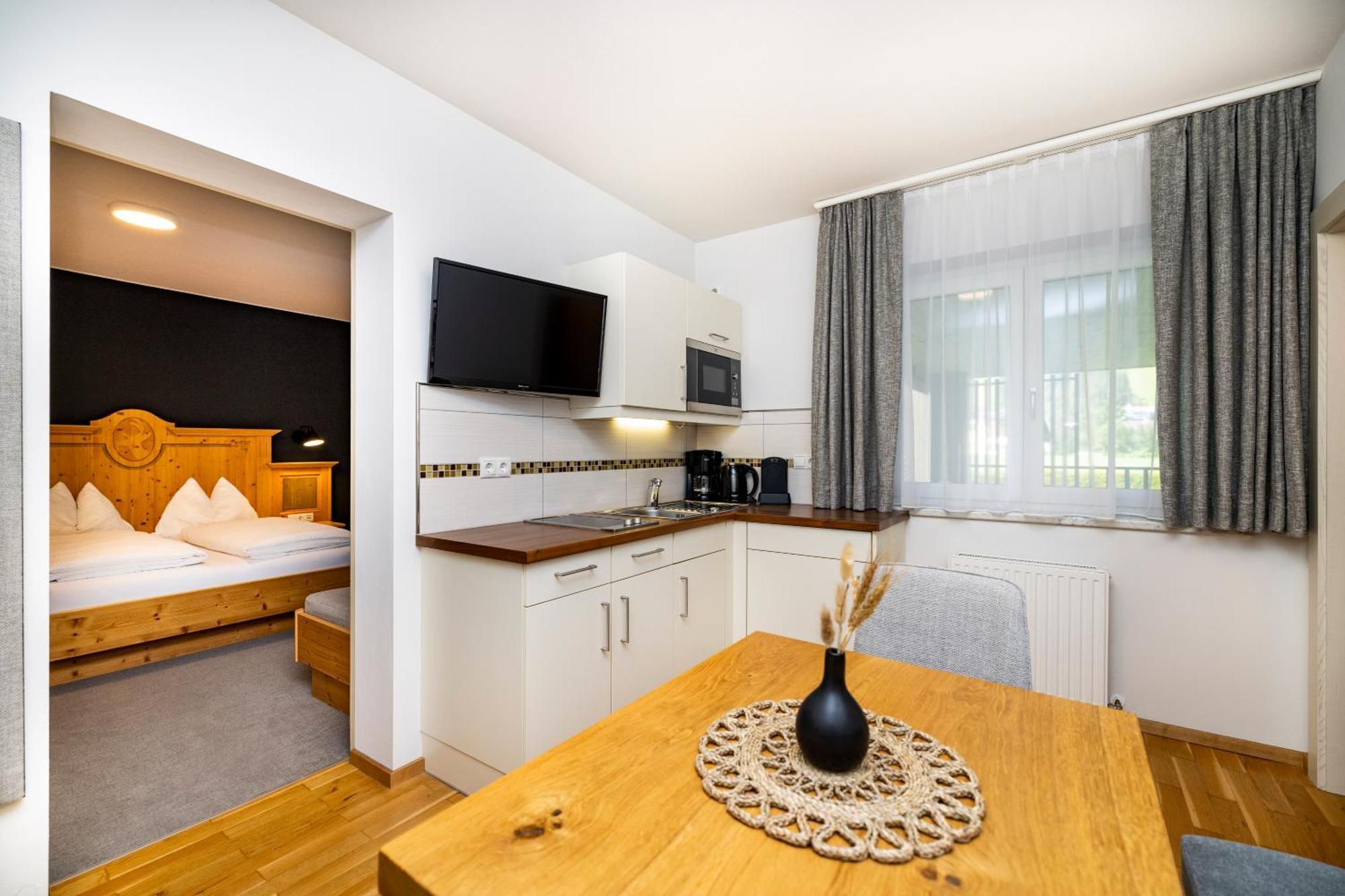 Aparthotel Jaegerheim フラッハウ エクステリア 写真