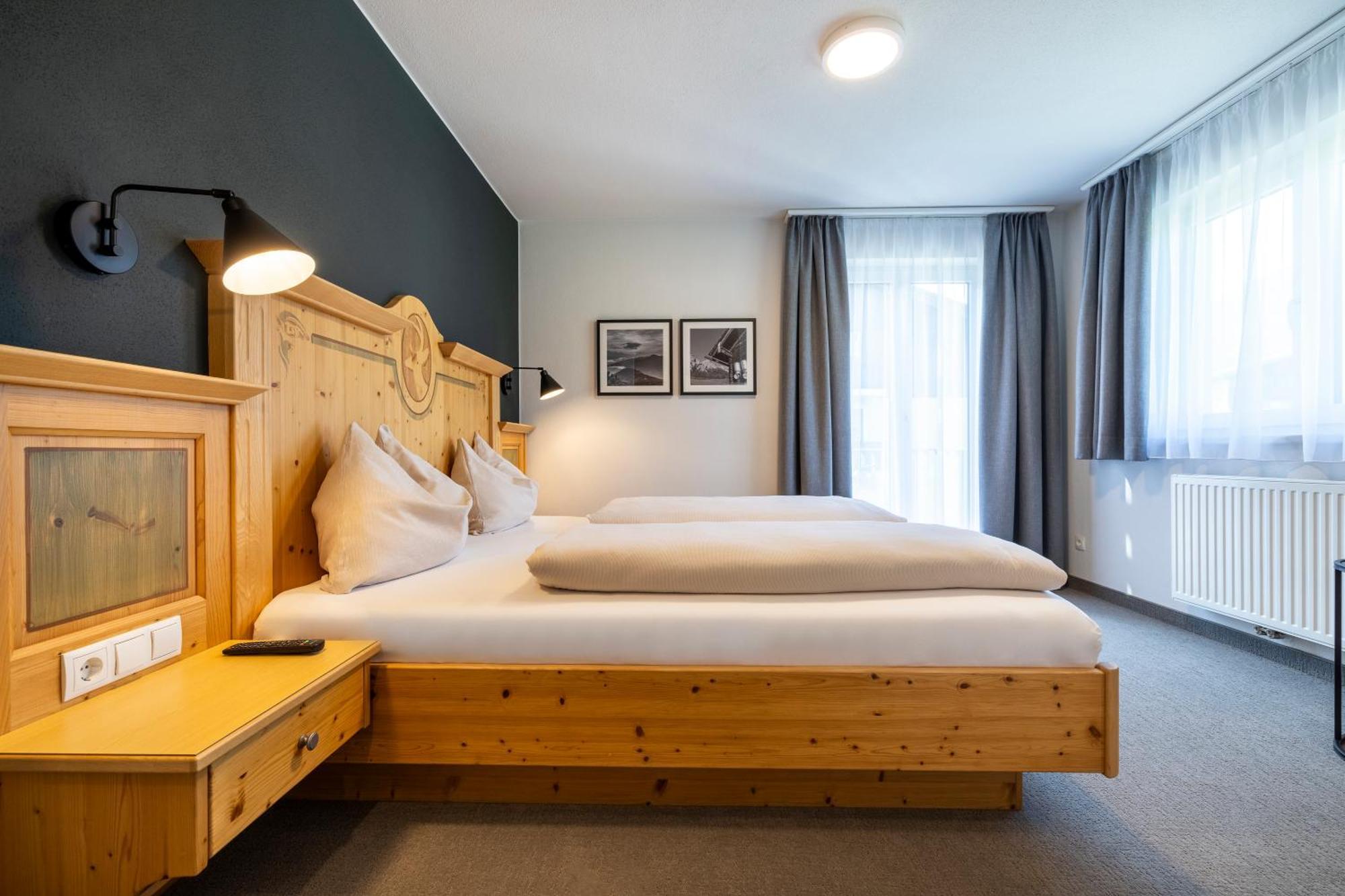 Aparthotel Jaegerheim フラッハウ エクステリア 写真